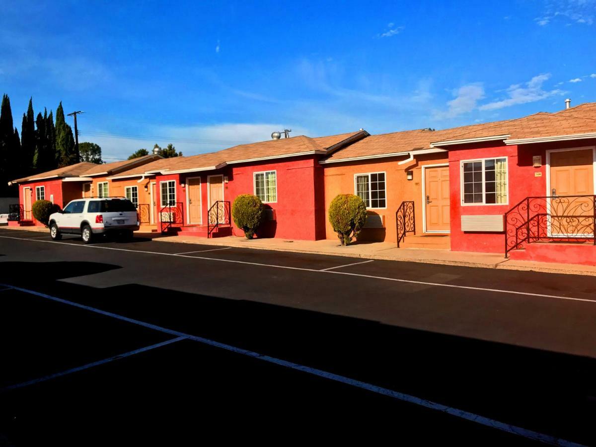 Hyland Motel La Habra Exterior photo